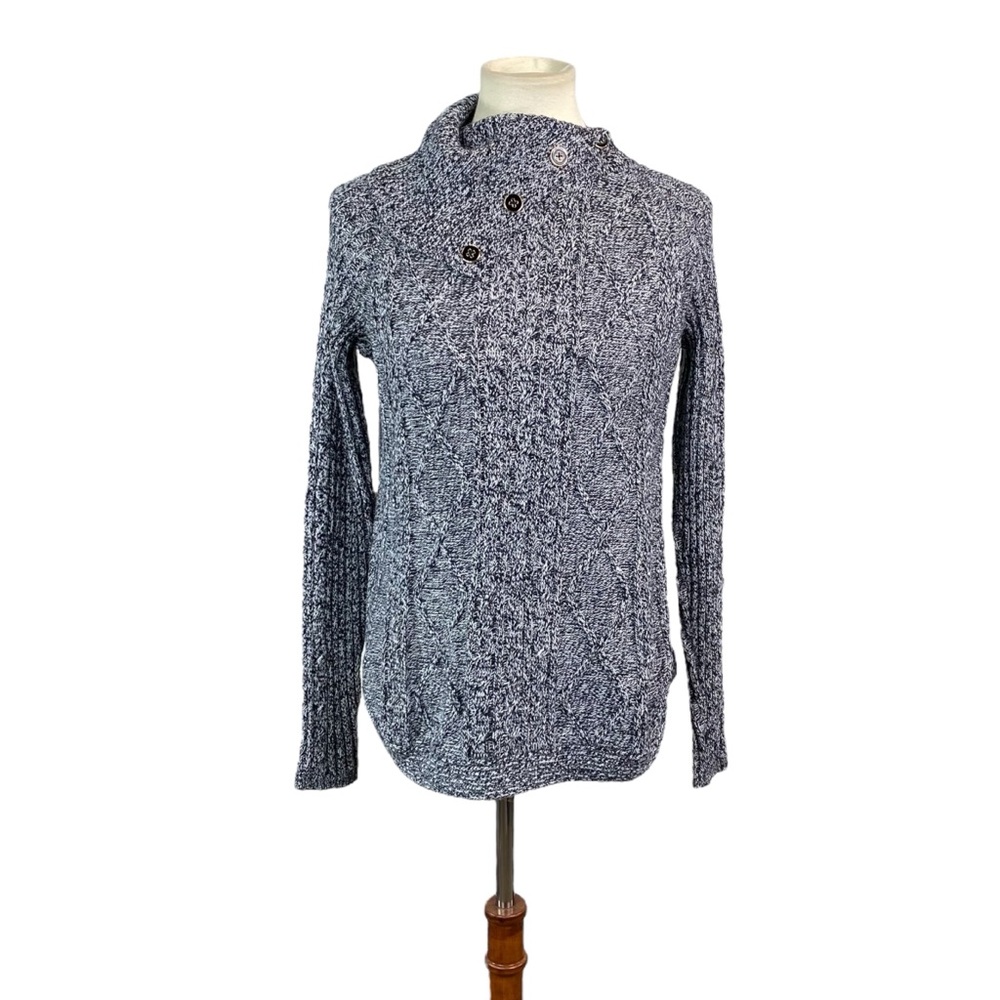 Woman’s Croft & Barrow cowl neck sweater size M